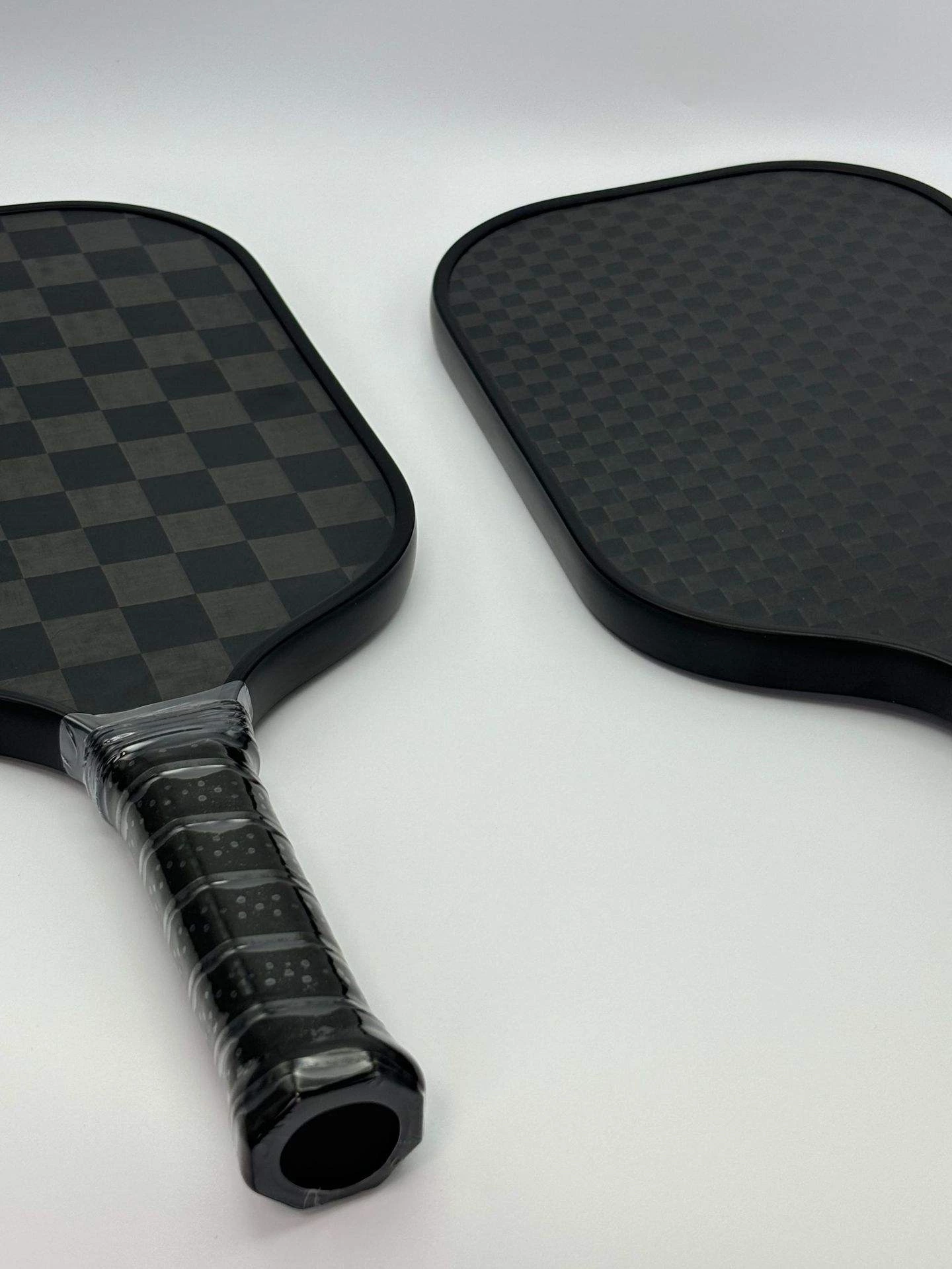 Padel Rackets 10mm Pickleball Paddle Carbon Silent Pickleball Paddle Thermoformed 13 mm 18k Pickleball Paddle