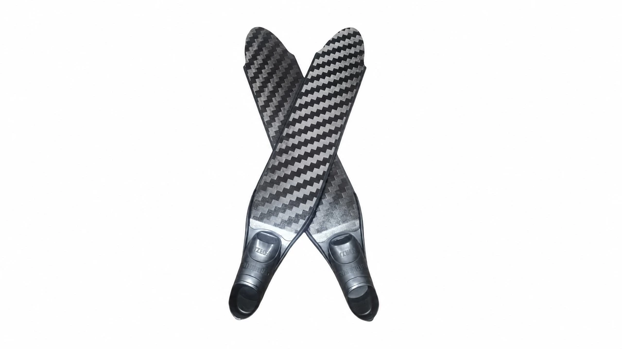 Carbon Fiber Fins: The Complete Selection Guide